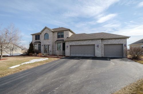 1109 Depot St, Davis Jct, IL 61020-9754