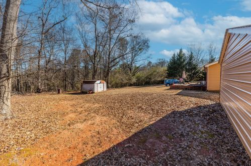2711 Athens Hwy, Jefferson GA  30549-5845 exterior