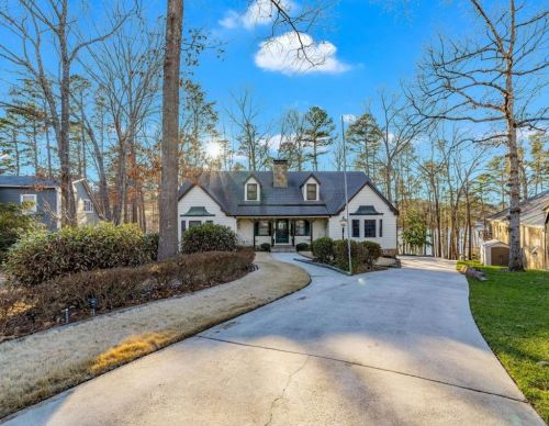 2740 Bruce Dr, Gainesville, GA 30504-3940