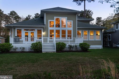 11653 Maid At Arms Ln, Berlin, MD 21811-1638