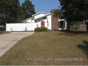 2105 Hollyridge Pl, Fayetteville, NC 28304-0520