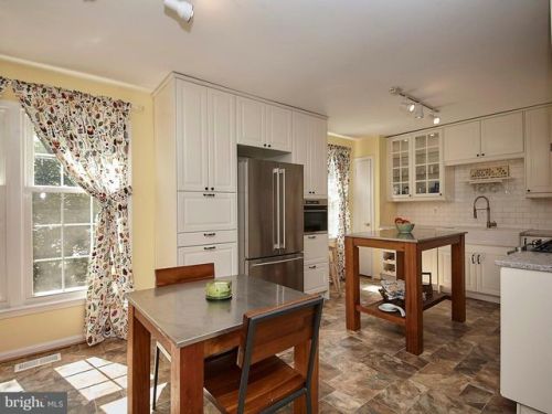 4431 Chase Park Ct, Annandale, VA 22003-5743