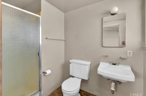 1430 Chalet Ave, Anaheim CA  92802-2147 exterior