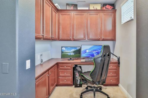 3961 Eagle Flight Dr, Simi Valley CA  93065-0222 exterior