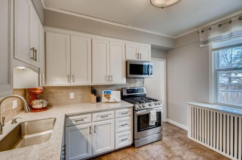 141 Cretin Ave, Saint Paul MN  55104-5702 exterior