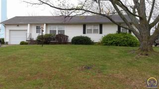 324 Kansa Dr, Ozawkie, KS 66070-9534
