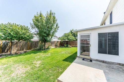 8709 Stonebriar Ln, Fort Worth TX  76123-2537 exterior