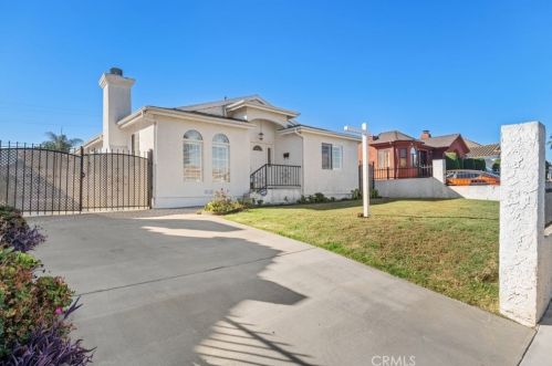 2406 78th St, Inglewood, CA 90305-1120