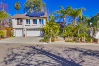 7732 Palacio Dr, Carlsbad, CA 92009-8522