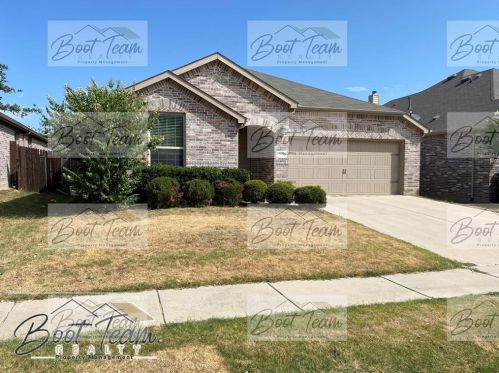 9353 Comanche Ridge Dr, Fort Worth TX  76131-3103 exterior