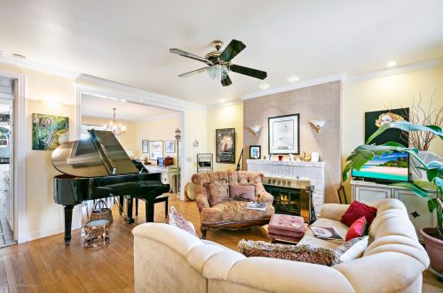 3 Deal Lk Ct, Tinton Falls NJ 07712-5116 exterior