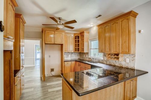 14 Forest Ridge Ct, Atlanta GA  30350-1802 exterior