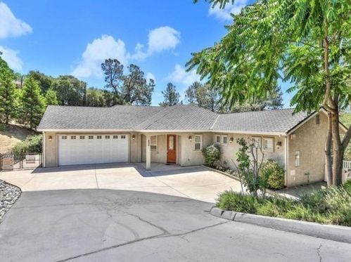696 Southview Ct, Swansboro Country, CA 95667-5459