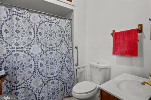 1739 16 St, Philadelphia PA  19132-2309 exterior