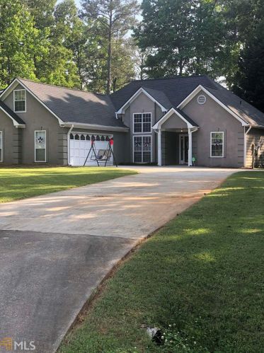 120 Hunters Xing, Porterdale, GA 30016-8033