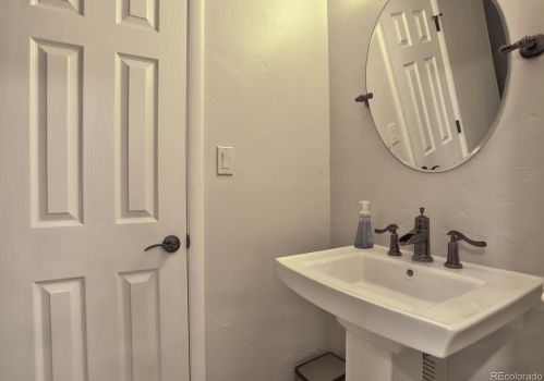 484 Jersey St, Denver CO  80220-5319 exterior