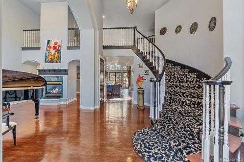 51 Cherry Hills Farm Dr, Englewood, CO 80113-7113