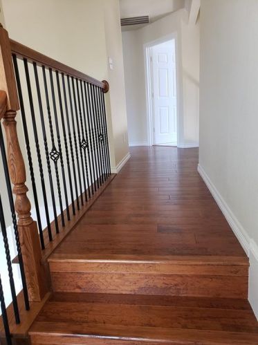 806 Sleepy Holw Dr, Cedar Hill TX 75104-1755 exterior