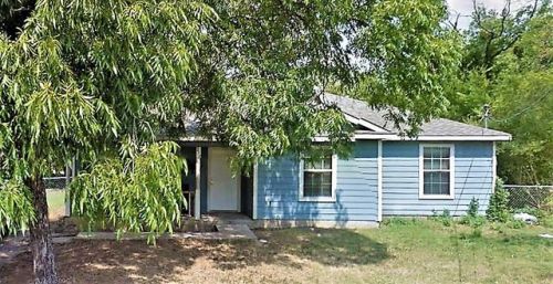 3512 Pickett St, Greenville, TX 75401-3910