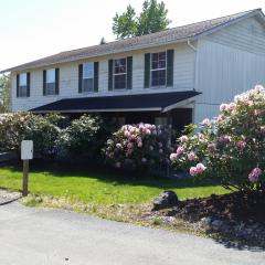10307 Meridian Ave, Everett, WA 98208-3951