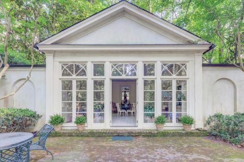1820 Garraux Rd, Atlanta GA  30327-2504 exterior