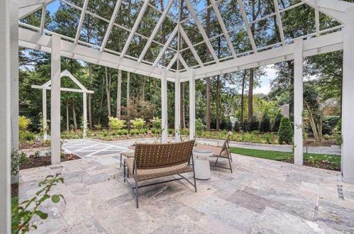3225 Jett Ferry Ct, Atlanta GA  30350-5415 exterior