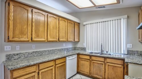1128 Cloverdale St, Riverside CA  92501-1540 exterior