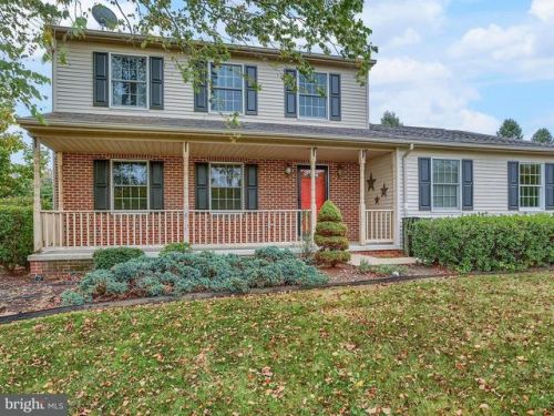 1790 Mount Zion Rd, York, PA 17406-7070