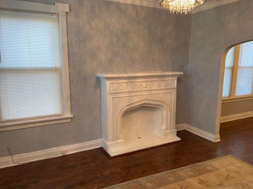 4028 Center Ave, Lyons, IL 60534-1316