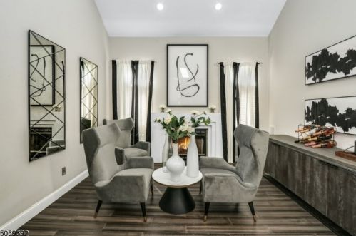 16 Bayowski Rd, Town Center, NJ 07052-2151