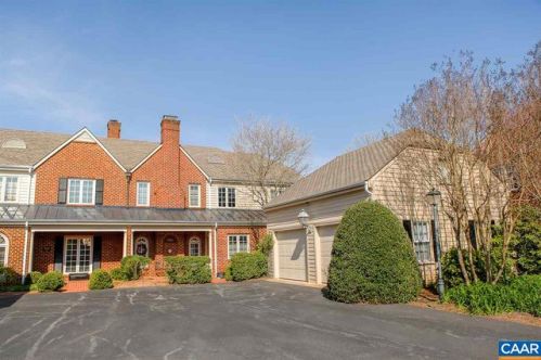 556 Dryden Pl, Charlottesville, VA 22903-4666