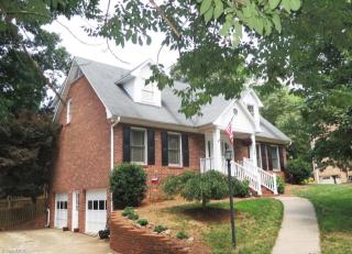 4548 Carriagebrook Ct, Clemmons, NC 27012-7512
