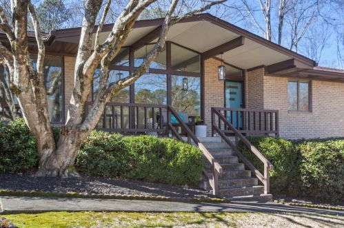 2881 Barbara Ln, Marietta, GA 30062-1432
