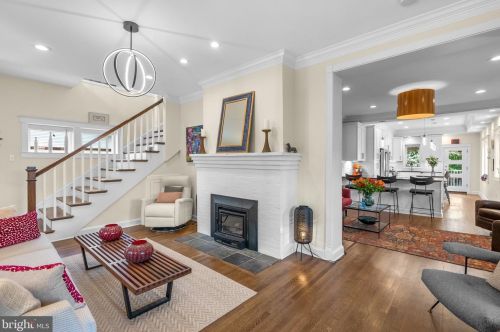 8409 Grove St, Silver Spring MD 20910-4761 exterior