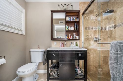 2405 Avalon Ave, Santa Ana CA 92705-7903 exterior