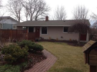 715 29th St, Cayuse, OR 97801-3962