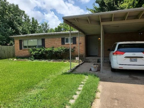 106 Scotland Dr, Irving TX  75062-6732 exterior