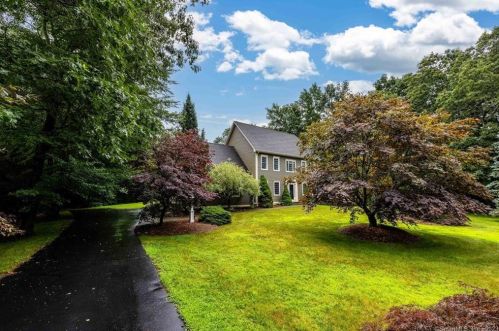55 Cedar Ridge Dr, Hebron, CT 06248-1451