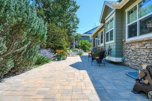 24013 Moraine Pl, Aurora CO 80016-1352 exterior