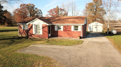 5250 Kerns Rd, Springfield, OH 45502-9382