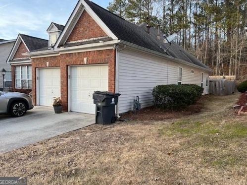 365 Avian Forest Dr, Stockbridge, GA 30281-7268