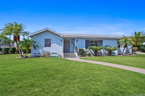8564 Bigby St, Downey, CA 90241-2635