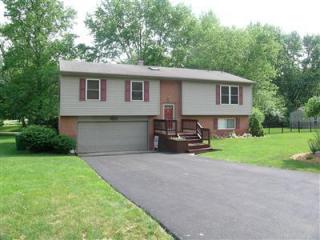 2601 Alice Dr, Dayton, OH 45434-6809
