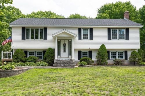 67 Drew Rd, Derry, NH 03038-5718
