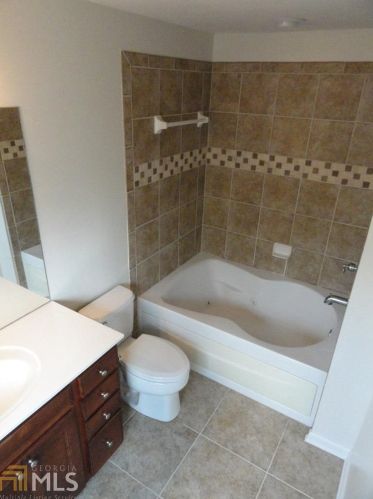2293 Limehurst Dr, Atlanta GA  30319-5726 exterior