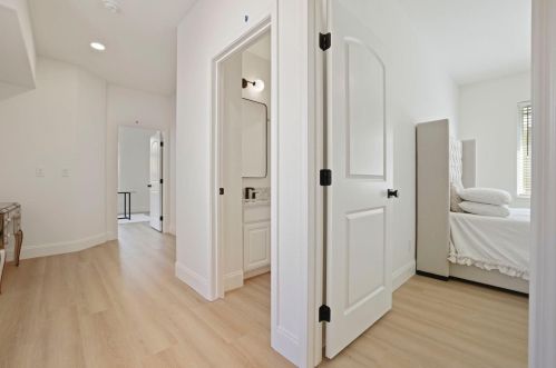 636 Stetson Dr, Valley Home CA  95361-8691 exterior