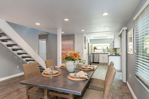1464 Flair Encinitas Dr, Encinitas, CA 92024-2937