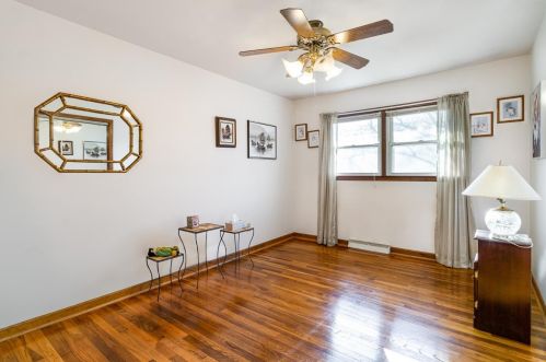 7465 Dakota St, Gary IN  46405-1722 exterior