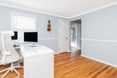 16 Charter Rd, Ellington CT  06029-4224 exterior