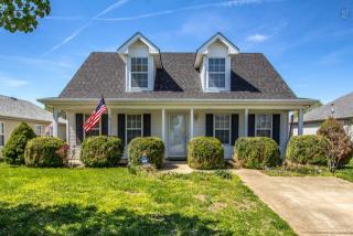 2712 Windwalker Ct, Murfreesboro, TN 37128-2844